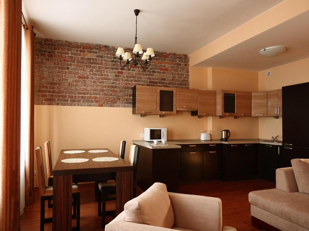 Apartamenty Zlota Nic Opole Værelse billede