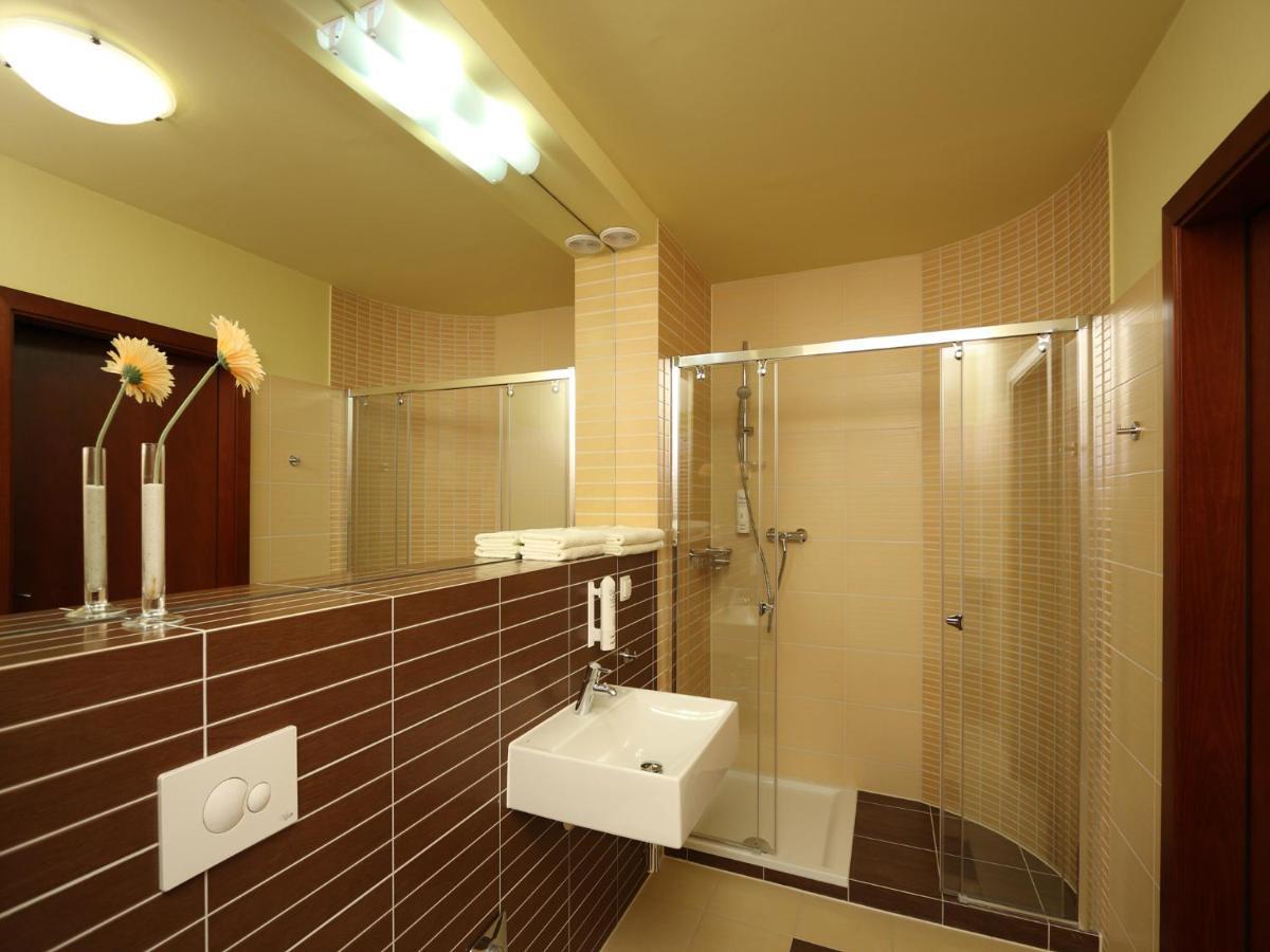 Apartamenty Zlota Nic Opole Værelse billede